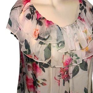 100% Silk Luxurious Elegant Floral Ruffle Blouse Le Marais Paris